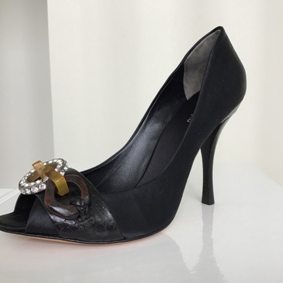 Marciano black satin open toe high heels shoes size 7 1/2 - Picture 3 of 10